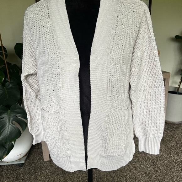 Universal Thread | Sweaters | Universal Thread Cream Openfront Cardigan ...